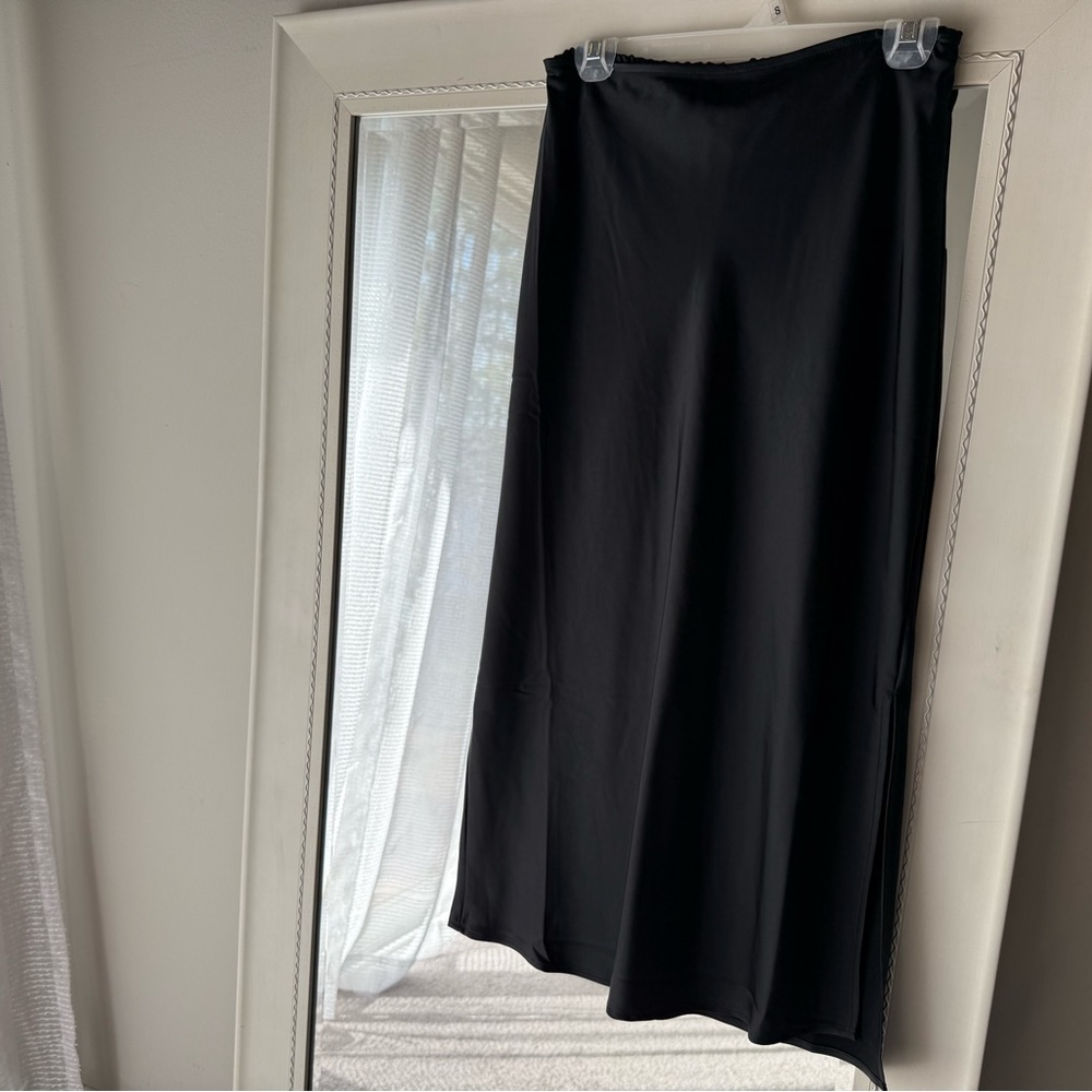 Old Navy Satin Maxi Skirt, Small, Black